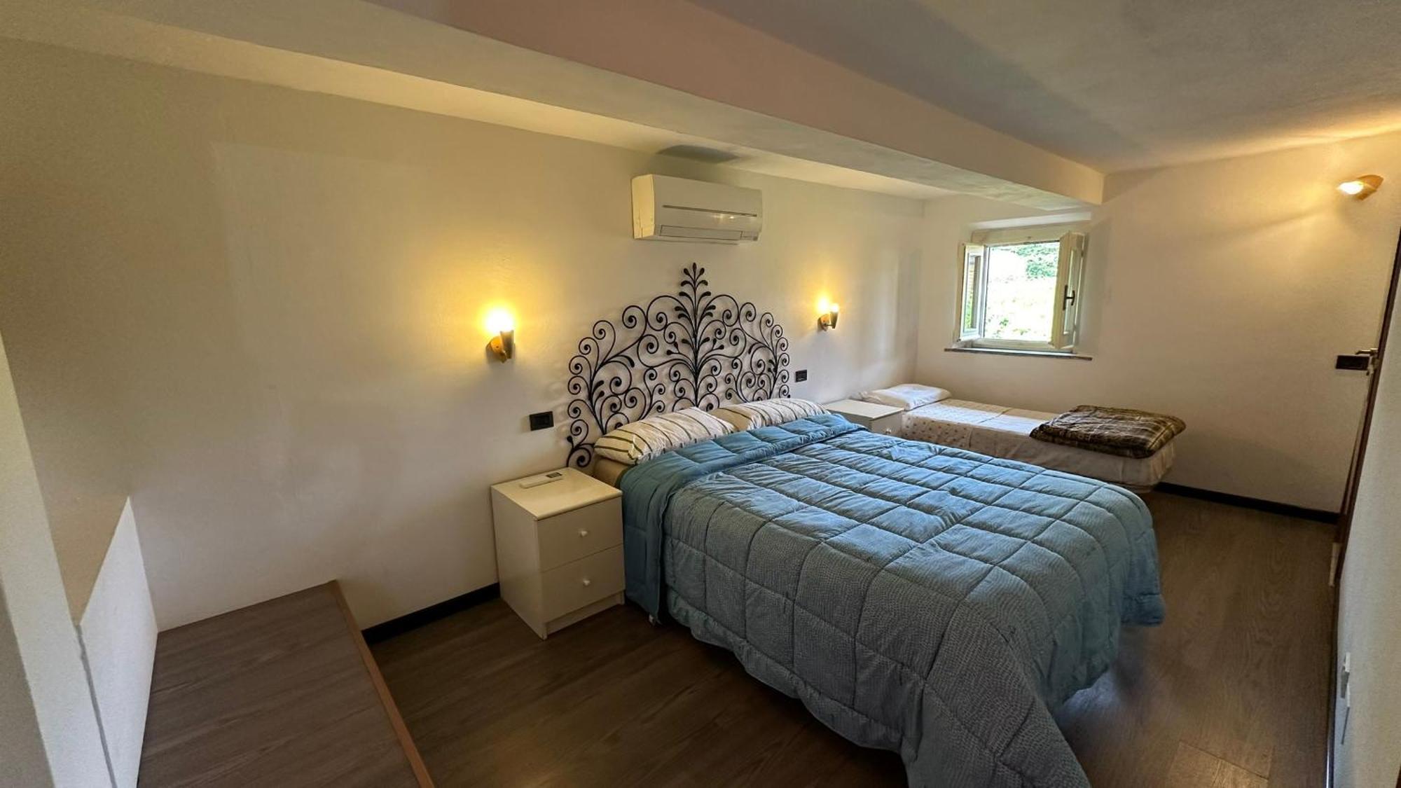 Musicians Mansion Loft Apartment Fino Mornasco Bagian luar foto